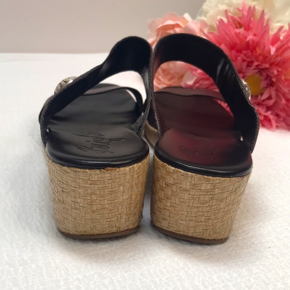 Brighton Hudson Brown Slip-on Wedge Size 9.5 - Picture 4 of 7